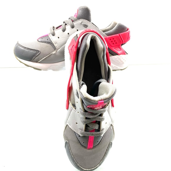 Nike Huarache - Picture 3 of 11